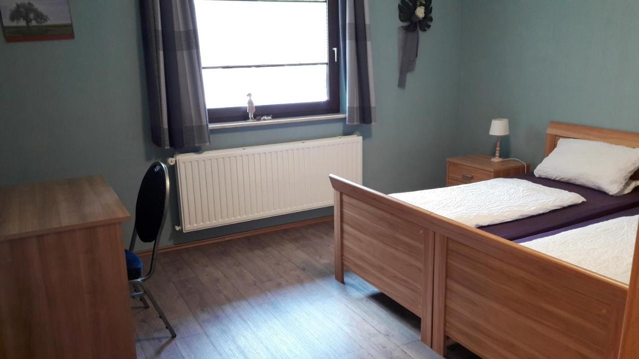 זימראת' Ferienwohnung Roeben מראה חיצוני תמונה